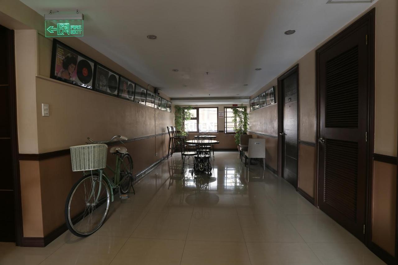 Oyo 419 La Scala Residences Manila Exterior foto